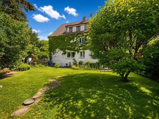 Haus zum Kauf 680.000 € 7 Zimmer 187,8 m² 607 m² Grundstück Kirchheim Kirchheim unter Teck 73230