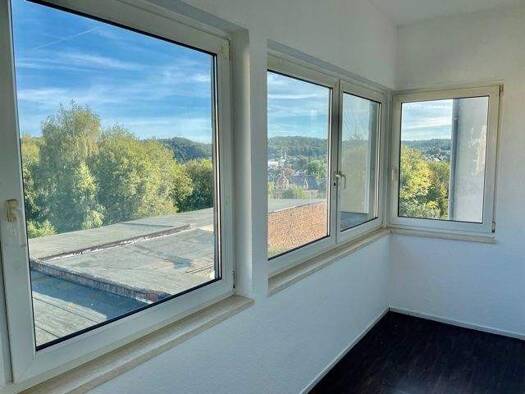 Wohnung zur Miete 367 € 3 Zimmer 72 m² Waldheim 04736