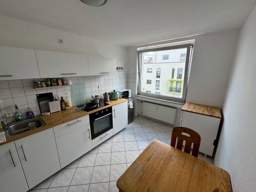 Studio zur Miete 895 € 2 Zimmer 69 m² 2. Geschoss frei ab 01.11.2025 Matarestraße 6 Aachen 52078