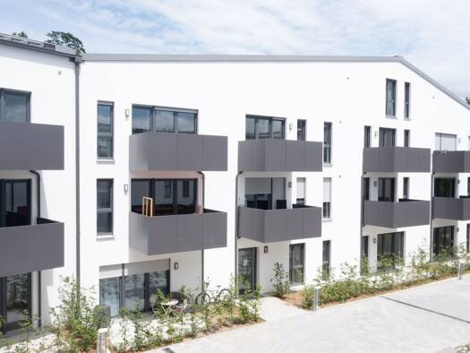 Studio zur Miete 500 € 1 Zimmer 35,2 m² 1. Geschoss frei ab 01.09.2026 Alte Nürnberger Straße 31 Steinweg Regensburg 93059