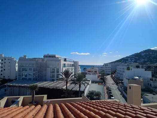 Penthouse zum Kauf provisionsfrei 995.000 € 4 Zimmer 107 m² 3. Geschoss Santa Eulària des Riu 07840