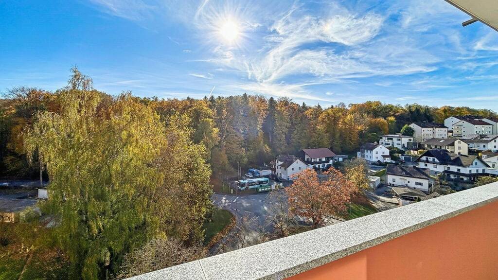 Studio zum Kauf 169.000 € 2 Zimmer 61 m² 6. Geschoss Haidenhof-Nord Passau 94032