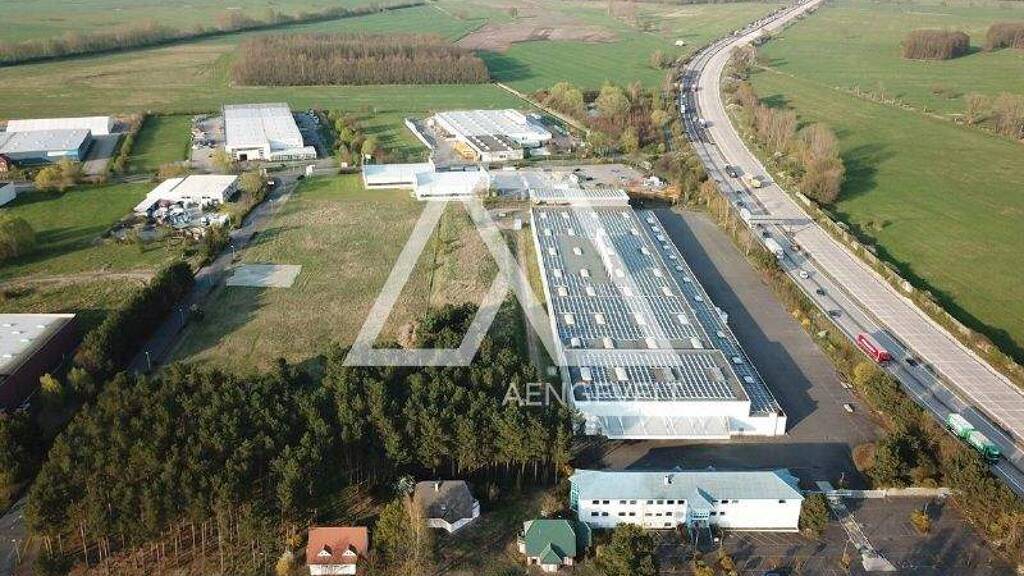 Lagerhalle zur Miete provisionsfrei 5 € 11.300 m² Lagerfläche teilbar ab 11.300 m² Linthe 14822