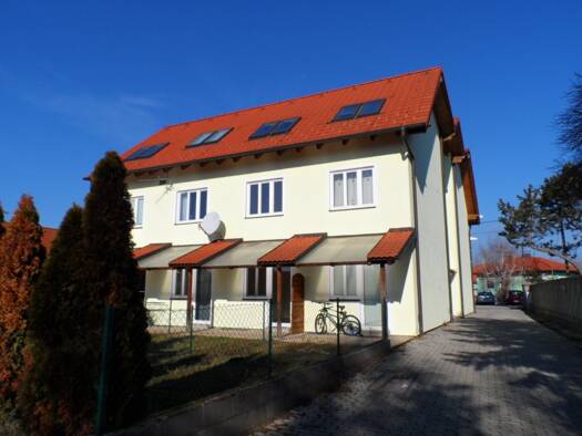 Wohnung zur Miete 391 € 1 Zimmer 25 m² Gerasdorf bei Wien 2201