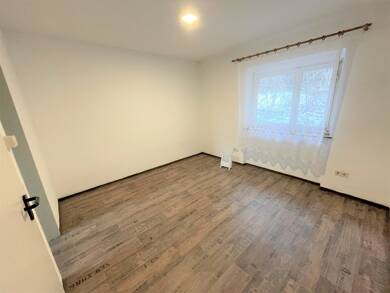 Wohnung zur Miete 340 € 1 Zimmer 28 m² EG Sengenthal Sengenthal 92369