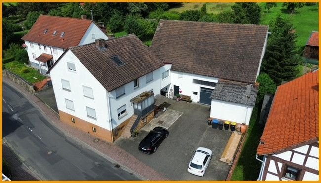 Mehrfamilienhaus zum Kauf provisionsfrei 259.000 € 9 Zimmer 280 m²<br/>Wohnfläche 1.400 m²<br/>Grundstück Heidelbach Alsfeld / Heidelbach 36304