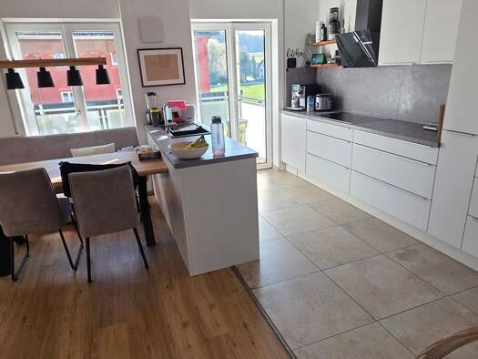 Wohnung zur Miete 1.140 € 4 Zimmer 94 m² Geschoss 1/2 Egglkofen 84546