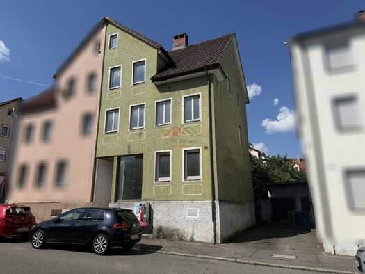 Doppelhaushälfte zum Kauf 169.000 € 7 Zimmer 175 m² 159 m² Grundstück Tuttlingen Tuttlingen 78532