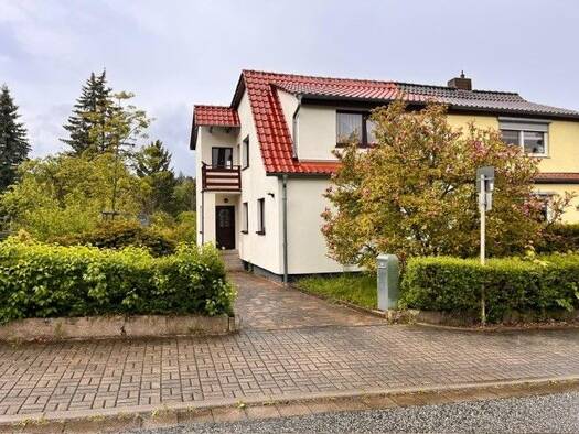 Doppelhaushälfte zum Kauf 410.000 € 4 Zimmer 107 m² 800 m² Grundstück frei ab sofort Brühlervorstadt Erfurt 99094