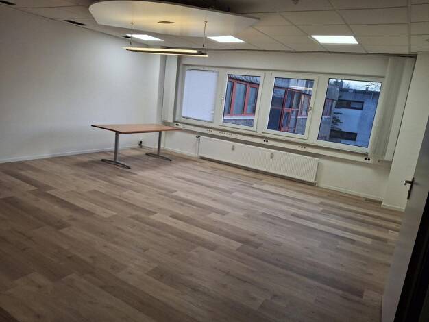 Bürofläche zur Miete provisionsfrei 650 € 65 m² Bürofläche Oststrasse 122 C Harksheide Norderstedt 22844