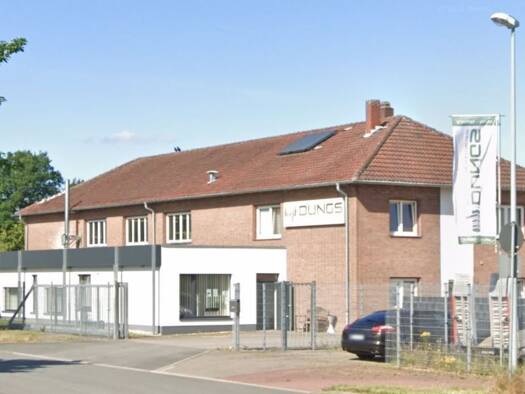 Bürogebäude zum Kauf 870.000 € 14 Zimmer 468,1 m² Bürofläche Am Industriepark 43 Friedrichsfeld Voerde (Niederrhein) 46562