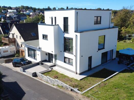 Villa zum Kauf provisionsfrei 1.379.000 € 7 Zimmer 268,5 m² 554 m² Grundstück Simmershausen Fuldatal 34233