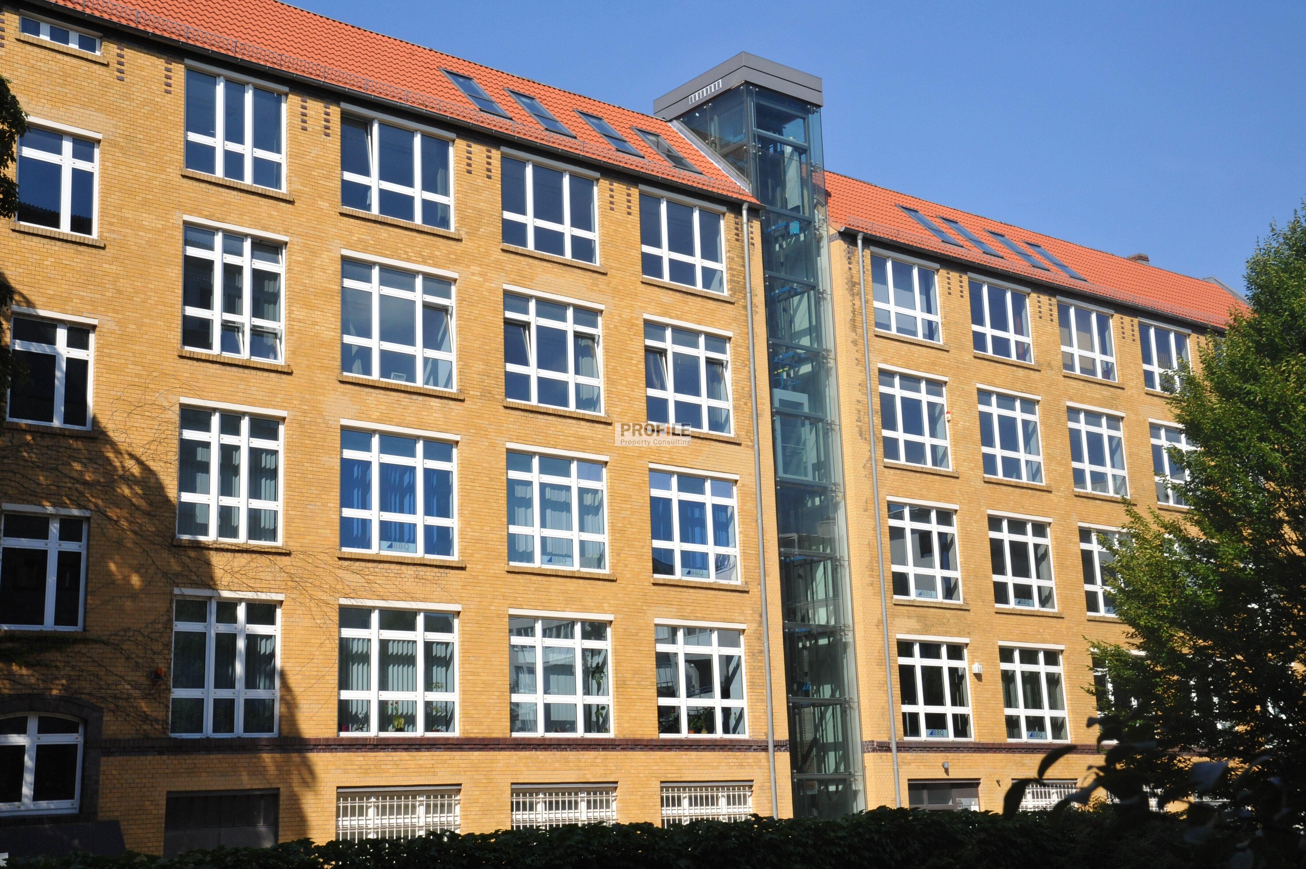 Bürofläche zur Miete 11 € 838 m²<br/>Bürofläche ab 838 m²<br/>Teilbarkeit Lichtenberg Berlin 10367