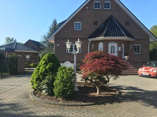 Mehrfamilienhaus zum Kauf provisionsfrei 1.275.000 € 10 Zimmer 350 m² 650 m² Grundstück frei ab 01.01.2027 Biesdorf Berlin 12683