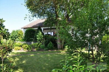 Einfamilienhaus zum Kauf 474.000 € 8 Zimmer 196,9 m² 1.073 m² Grundstück Hasselbach Weilrod / Hasselbach 61276