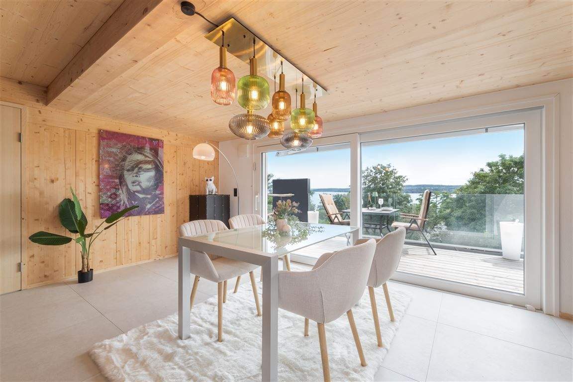 Immobilie in Volkertshausen - ALPEN- & FERNBLICK I KFW-Förderung I Natürlich aus Holz: Helle, wohngesunde 4 bis 7-Zimmerwohnung in Singen-Volkertshausen - Bild 3