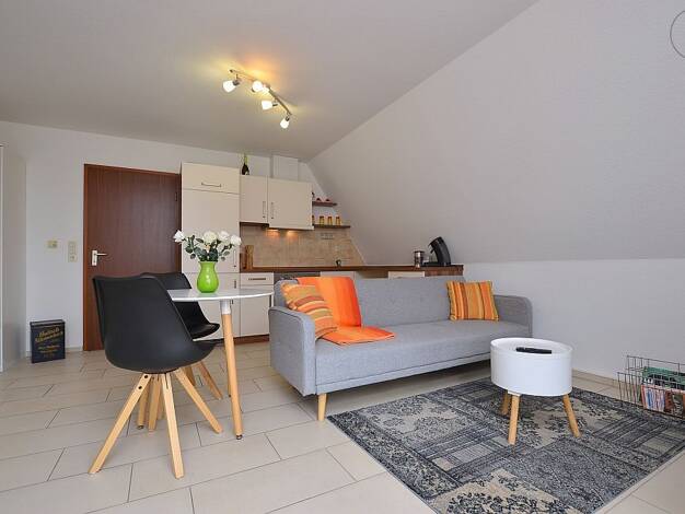 Wohnung zur Miete auf Zeit 880 € 1,5 Zimmer 40 m² frei ab sofort Neckarwestheim 74382