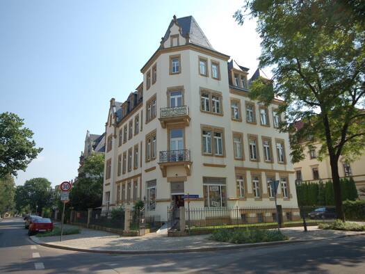 Wohnung zur Miete 648 € 2 Zimmer 62 m² 2. Geschoss frei ab 01.05.2026 Dornblüthstr. 7 Striesen-Ost Dresden 01227