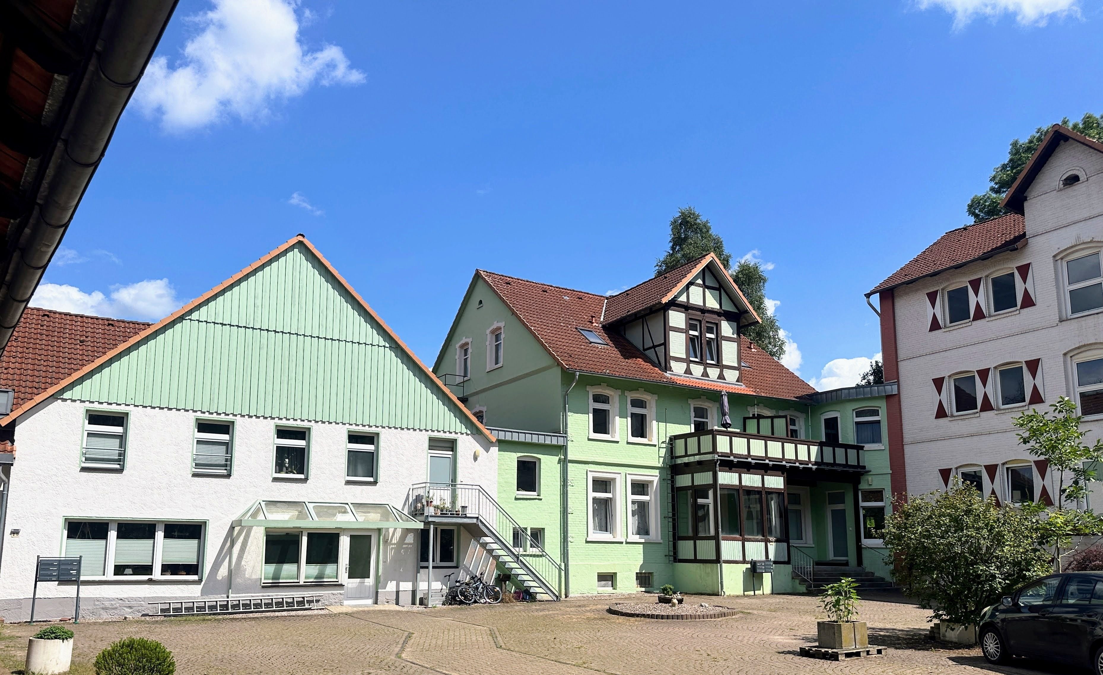 Wohn- und Geschäftshaus zum Kauf als Kapitalanlage geeignet 990.000 € 39 Zimmer 2.409 m²<br/>Fläche 11.747 m²<br/>Grundstück Buchholz in der Nordheide 31710