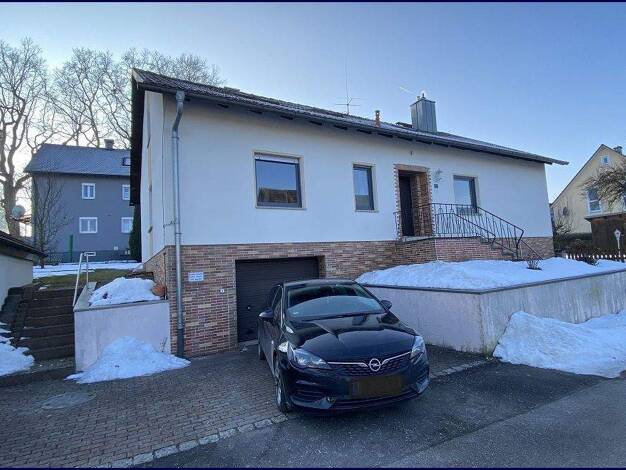 Einfamilienhaus zum Kauf 380.000 € 6 Zimmer 130 m² 994 m² Grundstück Neuricht Amberg 92224