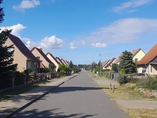 Grundstück zum Kauf 74.000 € 740 m² Grundstück Straße des Friedens Fehrbellin 16833