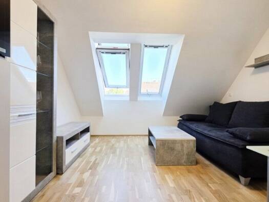 Wohnung zur Miete 428 € 1 Zimmer 23,5 m² 1. Geschoss Wiener Neustadt 2700
