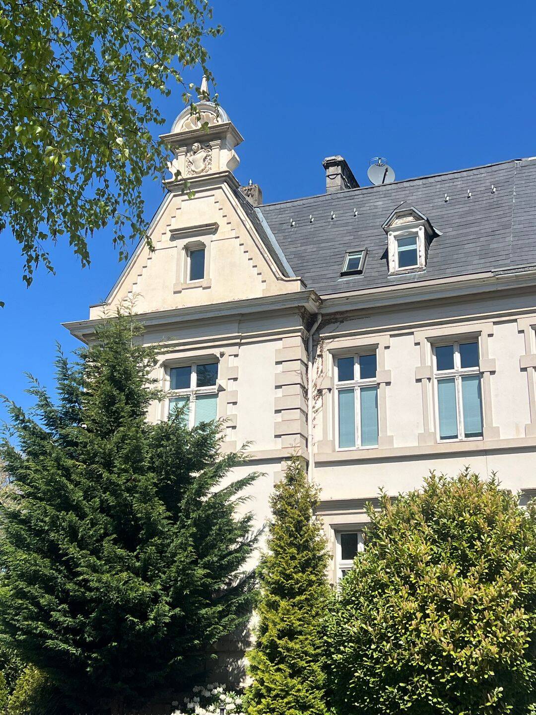Villa zum Kauf - Ansicht 2
