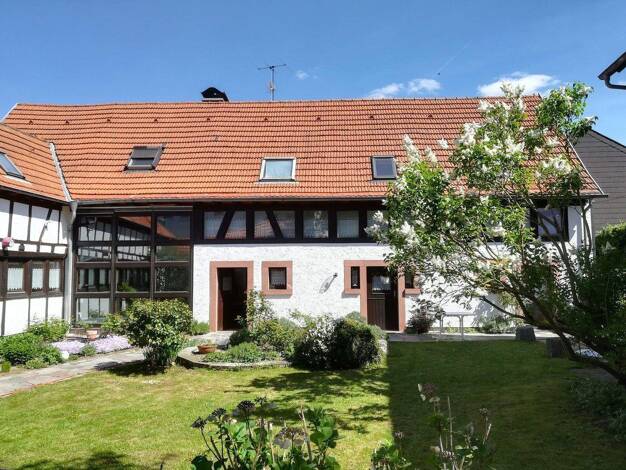 Einfamilienhaus zum Kauf provisionsfrei 790.000 € 8 Zimmer 325 m² 757 m² Grundstück Friedhofstr. 2 Reichenbach Lautertal-Reichenbach 64686