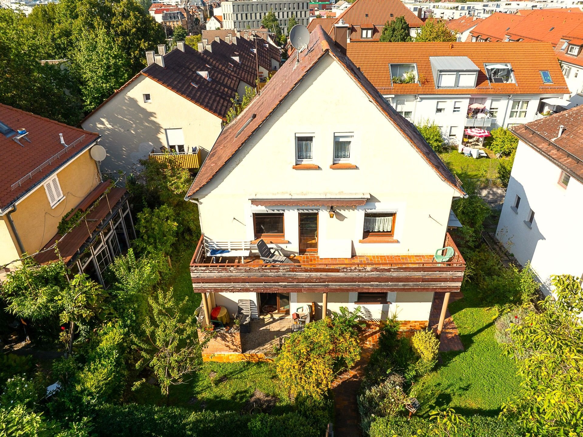 Mehrfamilienhaus zum Kauf als Kapitalanlage geeignet 495.000 € 8 Zimmer 135 m²<br/>Wohnfläche 311 m²<br/>Grundstück Sontheim - Ost Heilbronn 74074