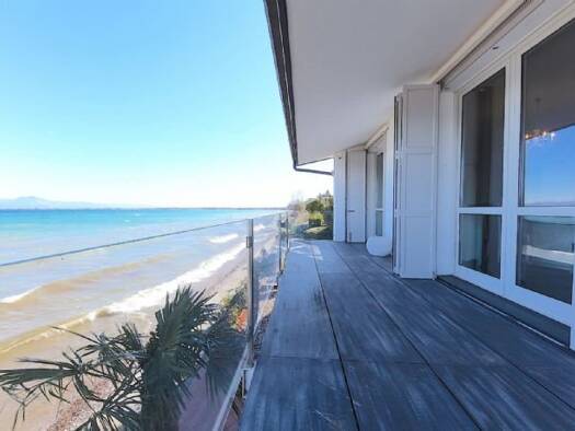 Villa zum Kauf 2.500.000 € 6 Zimmer 250 m² 500 m² Grundstück frei ab sofort Via Lungo Lago Cesare Battisti Desenzano del Garda