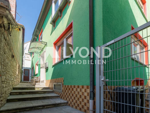 Einfamilienhaus zum Kauf 370.000 € 7 Zimmer 177 m² 241 m² Grundstück Wipfeld 97537