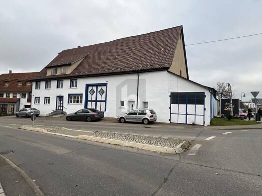 Mehrfamilienhaus zum Kauf 596.000 € 11 Zimmer 360 m² 1.169 m² Grundstück Aldingen 78554