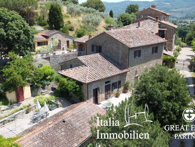 Bauernhaus zum Kauf 1.150.000 € 17 Zimmer 342 m² 12.000 m² Grundstück Castiglion Fiorentino 52043