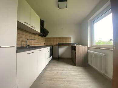 Wohnung zur Miete 470 € 2 Zimmer 65 m² 3. Geschoss Bahnhof - Moosbürg Weiden 92637