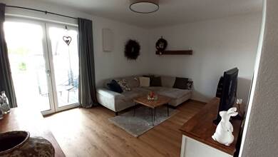 Wohnung zur Miete 1.130 € 4 Zimmer 107,4 m² 1. Geschoss frei ab 01.08.2025 Gärtnerstraße Köfering Köfering 93096