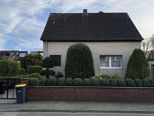 Einfamilienhaus zum Kauf 529.000 € 4 Zimmer 140 m² 570 m² Grundstück Worringen Chorweiler 50769