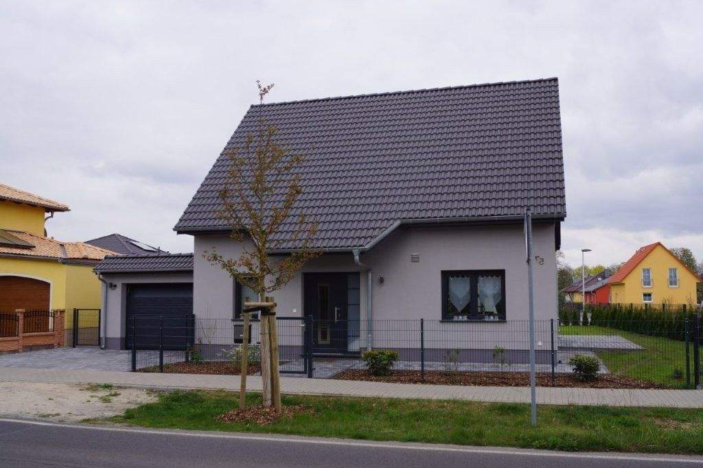 Klein, aber mein - Wohnhaus in Seenähe