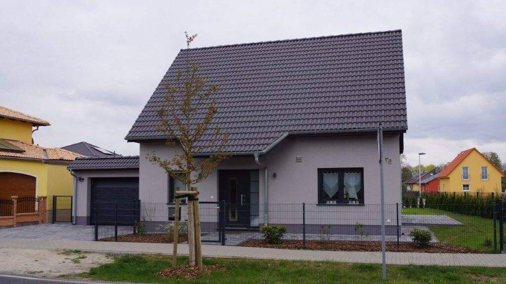 Einfamilienhaus zum Kauf - Erstbezug provisionsfrei 400.000 € 110 m² 445 m² Grundstück Merzdorf Cottbus 03042