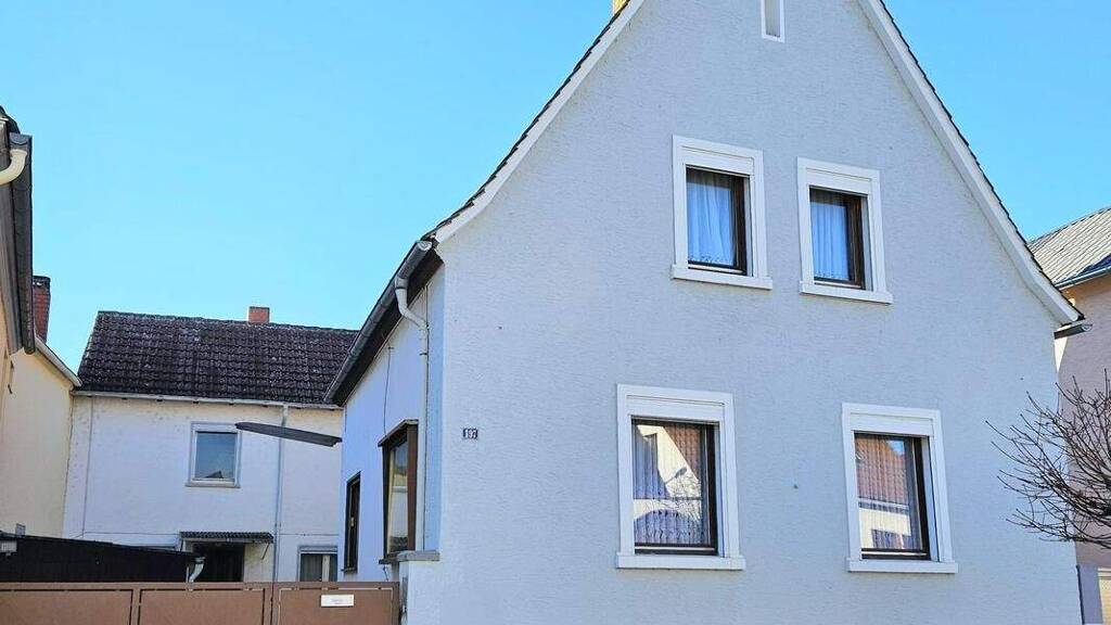 Haus zum Kauf 349.000 € 8 Zimmer 105 m² 1.158 m² Grundstück Haßloch 67454
