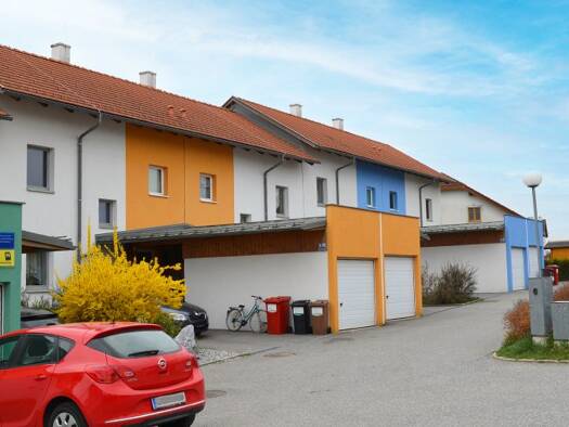 Reihenmittelhaus zur Miete 798 € 89,1 m² Braunhanslweg 3/15 Groß-Siegharts 3812