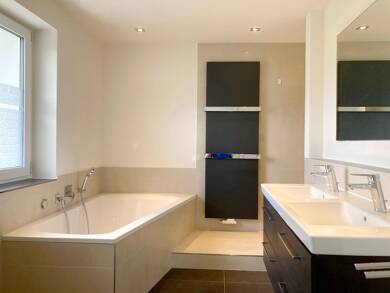 Doppelhaushälfte zur Miete 1.550 € 6,5 Zimmer 177 m² 405 m² Grundstück Laufen Albstadt 72459