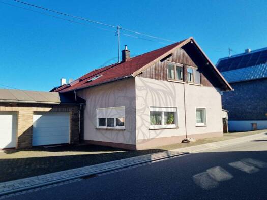 Einfamilienhaus zum Kauf 159.000 € 5 Zimmer 145 m² 380 m² Grundstück Stein-Neukirch 56479