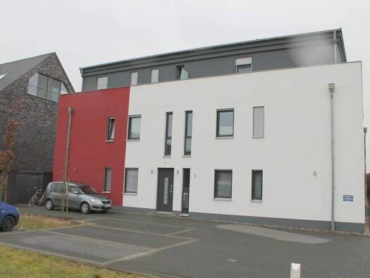 Wohnung zum Kauf 310.000 € 3 Zimmer 95 m² 1. Geschoss Neuhardenbergstraße 2 Hamminkeln Hamminkeln 46499