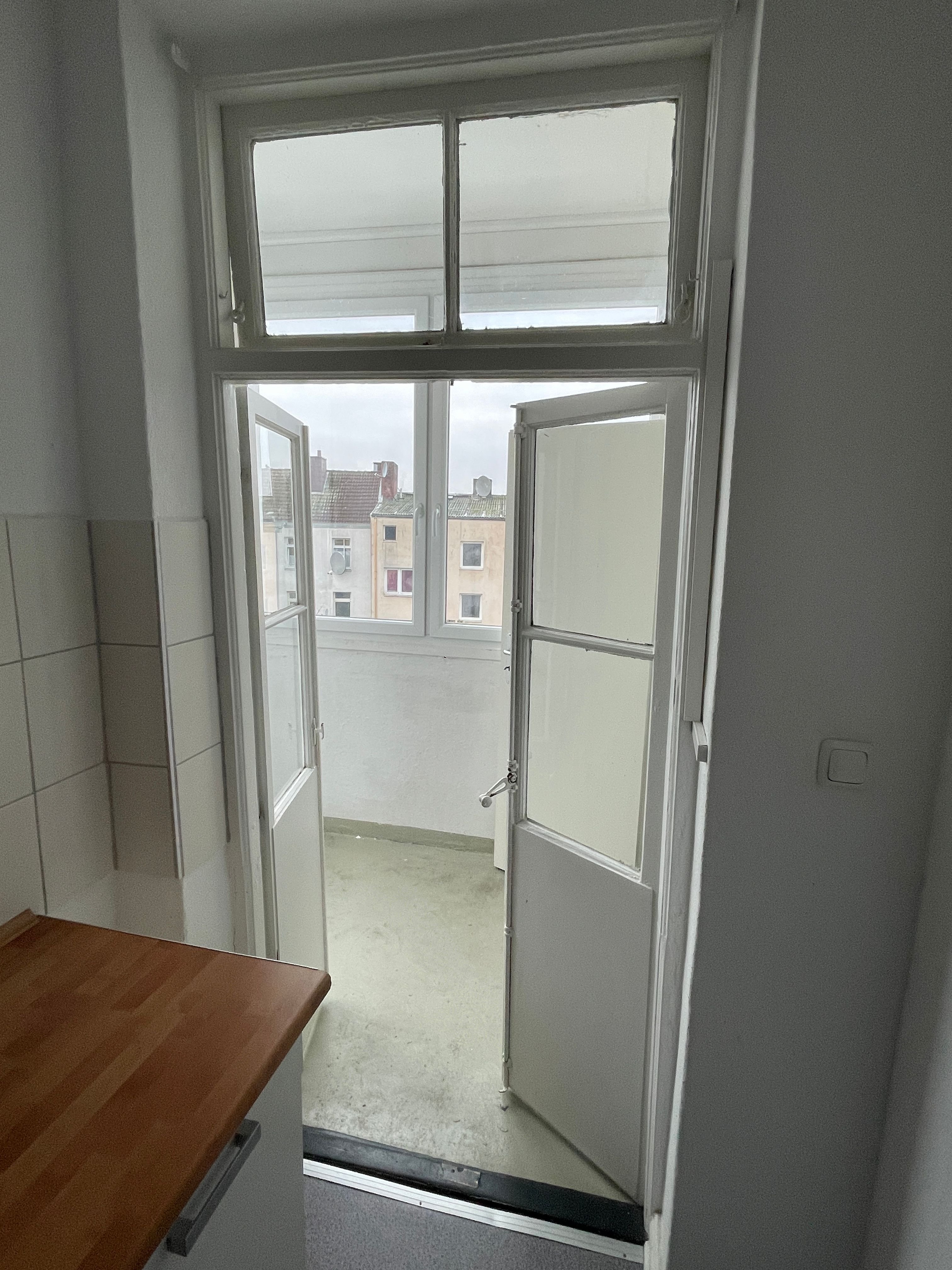 Wohnung zur Miete 3 Zimmer 62,3 m²<br/>Wohnfläche 4.<br/>Geschoss ab sofort<br/>Verfügbarkeit Elisabethstraße 118 Gaarden - Ost Bezirk 2 Kiel 24143