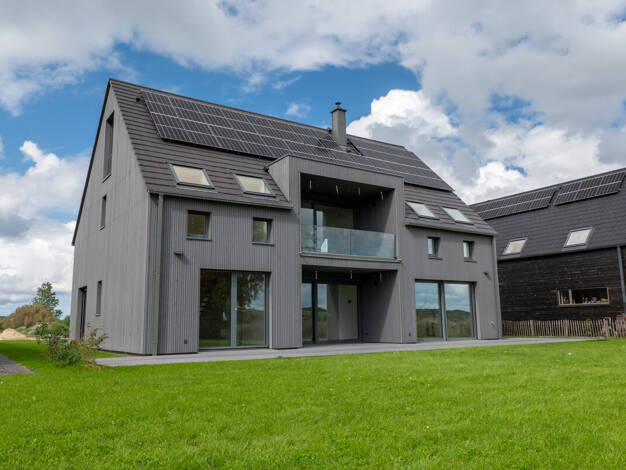 Mehrfamilienhaus zum Kauf - Erstbezug provisionsfrei 2.161.555 € 10 Zimmer 343 m² 1.028 m² Grundstück Bergen Bergen auf Rügen / Streu 18528