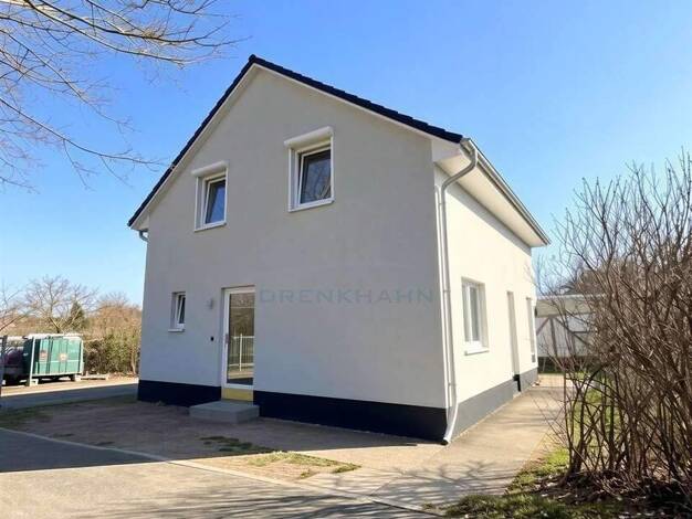 Einfamilienhaus zur Miete - Erstbezug 1.950 € 6 Zimmer 140,5 m² 300 m² Grundstück Köhlerstrat 2 Rövershagen 18182