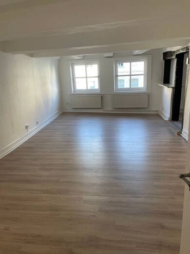 Wohnung zur Miete 540 € 2,5 Zimmer 105 m² 2 Geschosse frei ab sofort Kernstadt Stadthagen 31655
