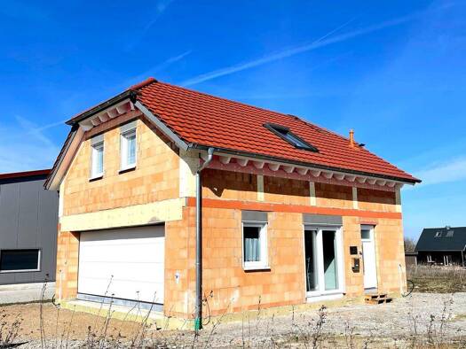 Haus zum Kauf 1.085 m² Grundstück Iphofen 97346