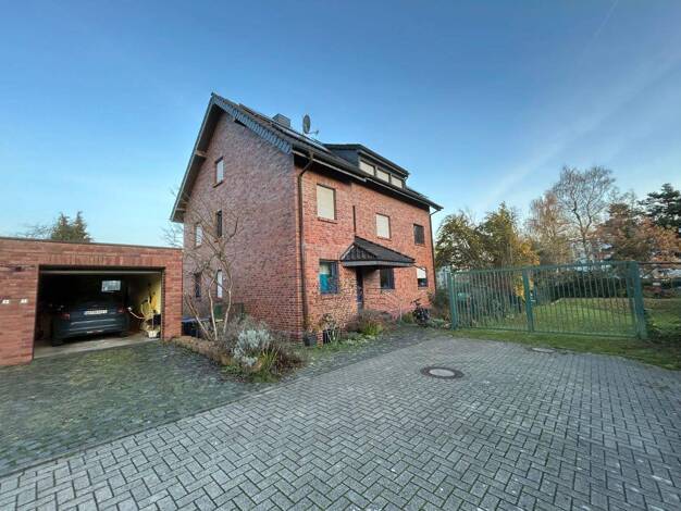 Einfamilienhaus zum Kauf 620.000 € 10 Zimmer 249,8 m² 927 m² Grundstück Kirchlinde Dortmund 44379