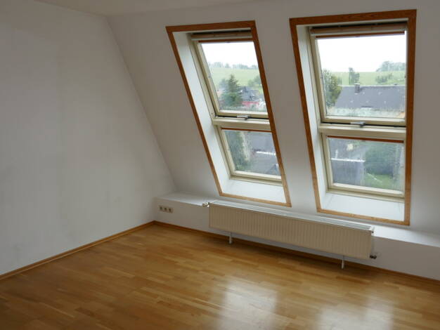 Wohnung zur Miete 555 € 4 Zimmer 93,2 m² EG frei ab sofort Straße der Einheit 140 Gelenau/Erzgeb. 09423